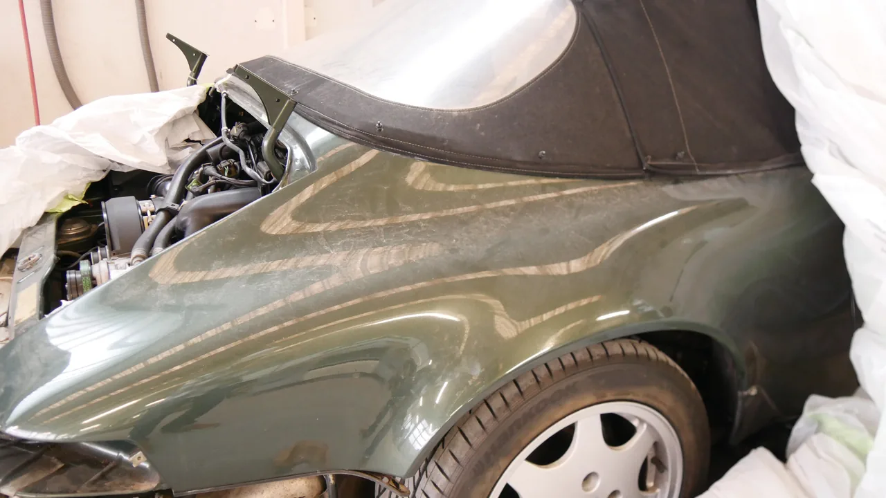 Porsche 911 Cabriolet in Würzburg, Front während der Restauration
